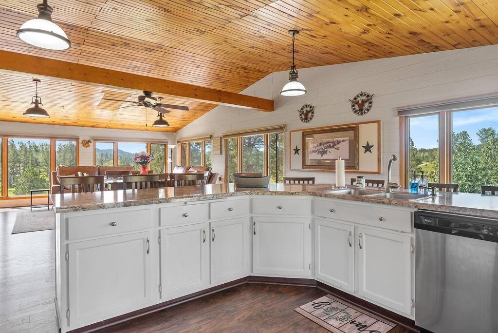 Papa'S Place On Willow Creek Custer Εξωτερικό φωτογραφία